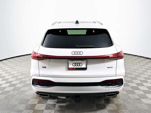 2025 Audi Q5 Premium Plus