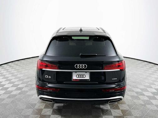 2025 Audi Q5 45 S line Premium Plus
