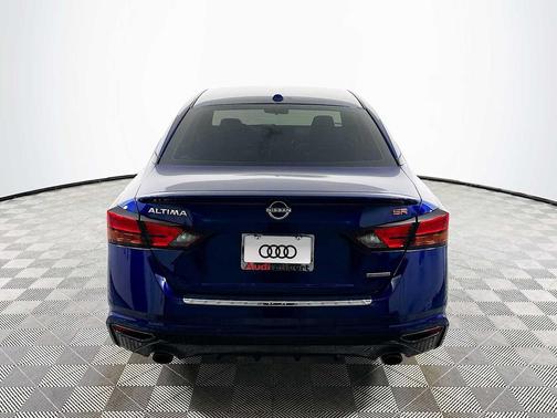 Deep Blue Pearl 2023 Nissan Altima SR VC-Turbo FWD