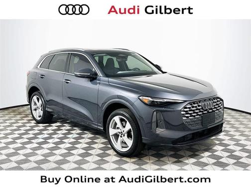 2025 Audi Q5 Premium plus