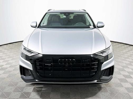 2023 Audi Q8 55 Premium Plus