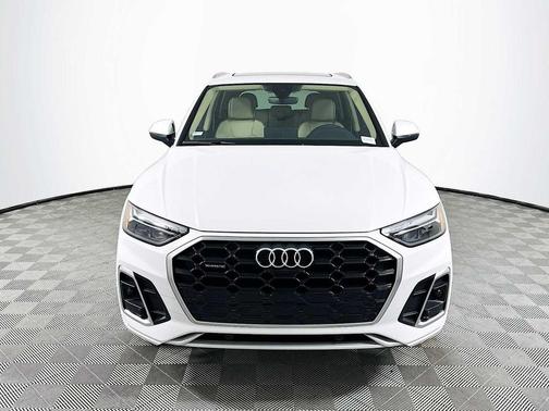 2025 Audi Q5 45 S line Premium Plus