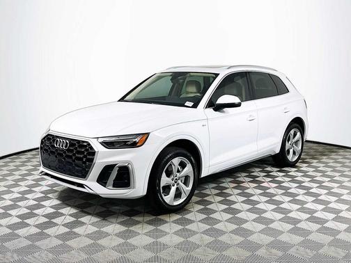 2025 Audi Q5 45 S line Premium Plus