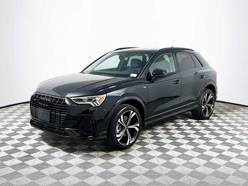 Mythos Black Metallic 2024 Audi Q3 45 S line Premium Plus