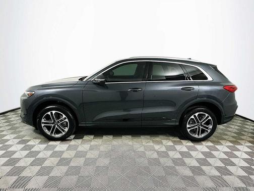 2025 Audi Q5 Premium