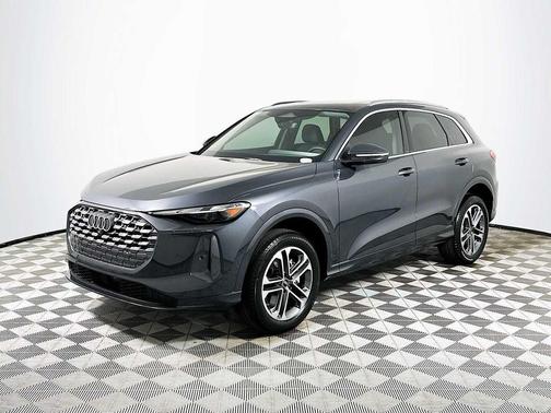 2025 Audi Q5 Premium