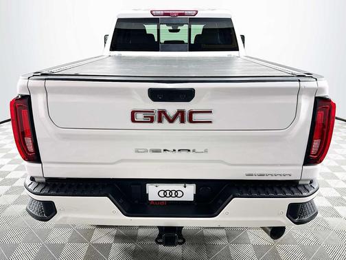 White Frost Tricoat 2021 GMC Sierra 2500 Denali