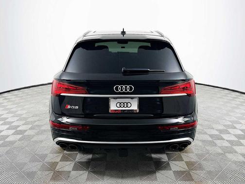 Mythos Black Metallic 2022 Audi SQ5 3.0T Premium Plus