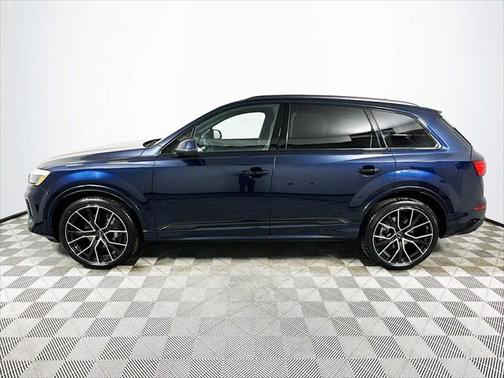 2025 Audi Q7 55 Premium Plus