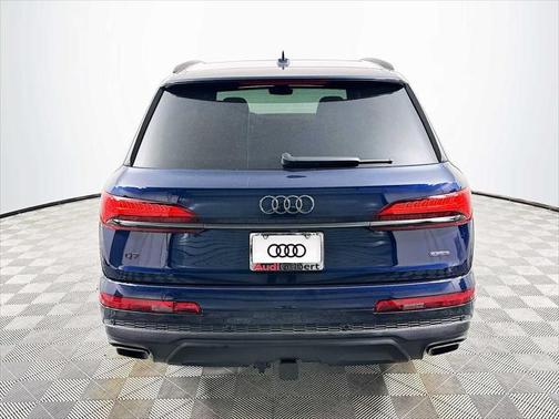 2025 Audi Q7 55 Premium Plus