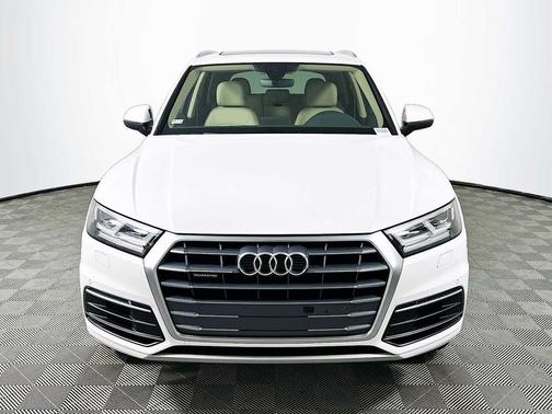 2018 Audi Q5 2.0T Premium Plus