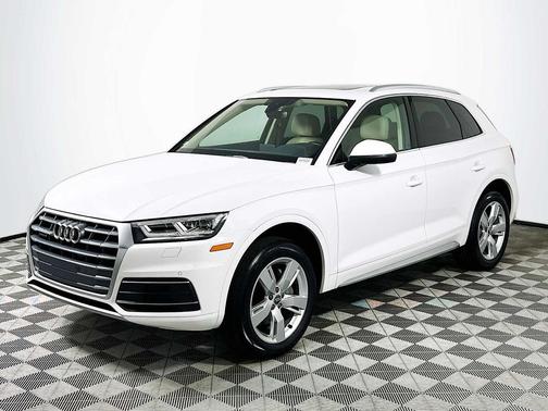 2018 Audi Q5 2.0T Premium Plus