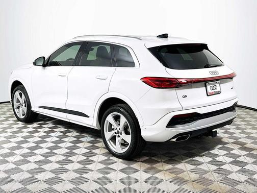 2025 Audi Q5 Premium Plus
