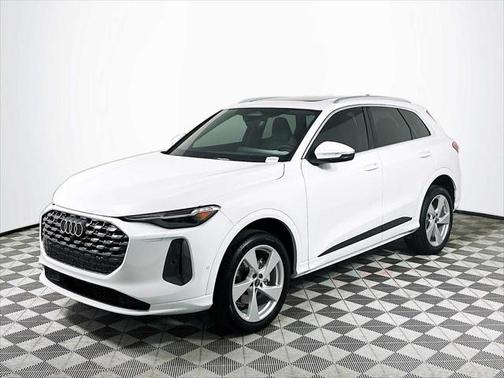 2025 Audi Q5 Premium Plus