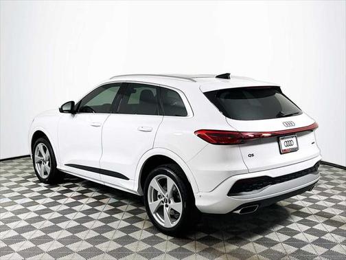 2025 Audi Q5 Premium Plus