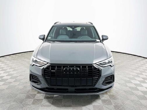 Nano Gray Metallic 2023 Audi Q3 Premium 40 TFSI quattro Tiptronic