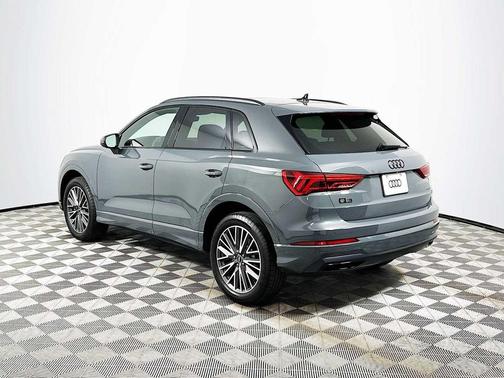 Nano Gray Metallic 2023 Audi Q3 Premium 40 TFSI quattro Tiptronic