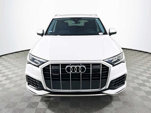 2023 Audi Q7 55 Prestige