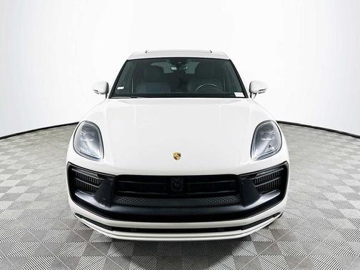2022 Porsche Macan Macan GTS