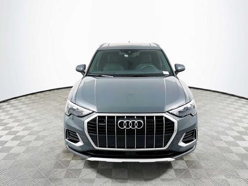 2022 Audi Q3 40 Premium
