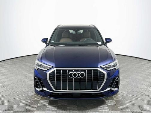 Navarra Blue Metallic 2025 Audi Q3 45 S line Premium Plus