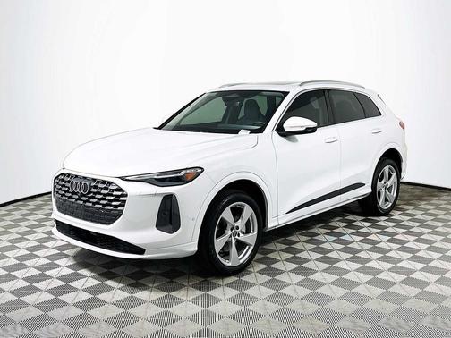 2025 Audi Q5 Premium Plus