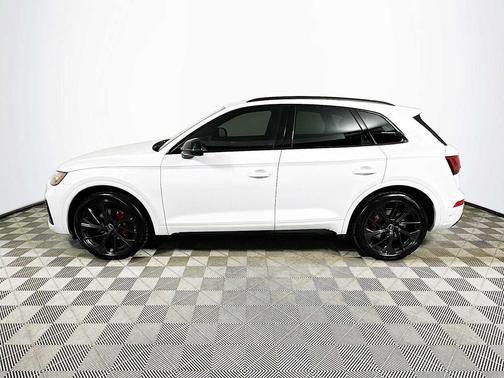 2025 Audi SQ5 3.0T Premium Plus