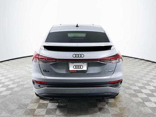 2023 Audi Q4 e-tron Prestige 50 quattro