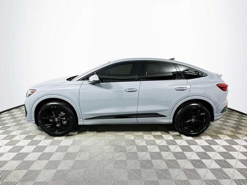 2023 Audi Q4 e-tron Prestige 50 quattro