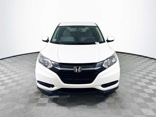 2017 Honda HR-V LX