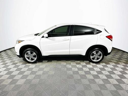 2017 Honda HR-V LX