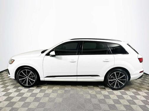 2021 Audi Q7 55 Premium Plus