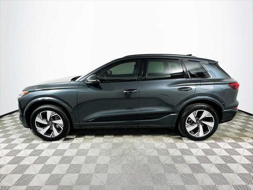 2025 Audi Q6 e-tron Premium Plus quattro