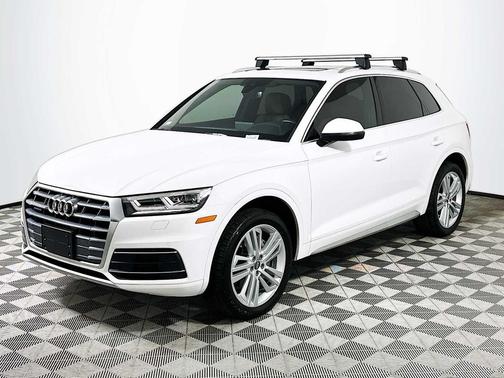 2019 Audi Q5 2.0T Premium Plus