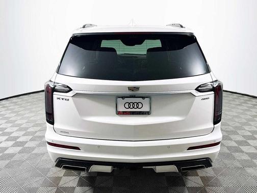 2022 Cadillac XT6 Sport AWD