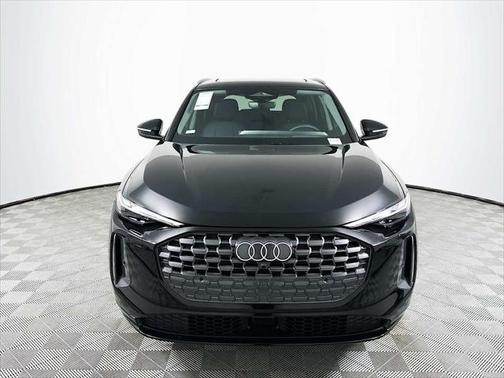 2025 Audi Q5 Premium