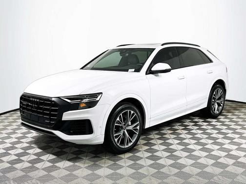 2021 Audi Q8 55 Premium