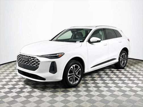 2025 Audi Q5 Premium Plus