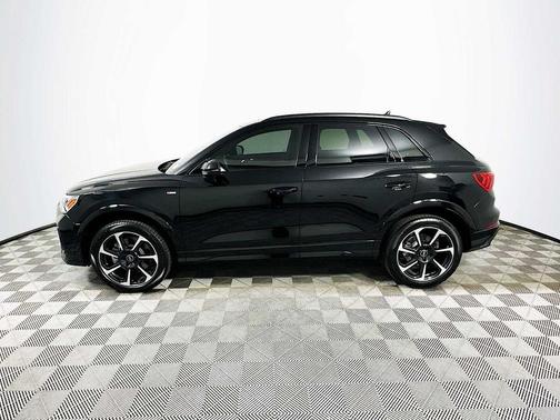 2025 Audi Q3 45 S line Premium Plus