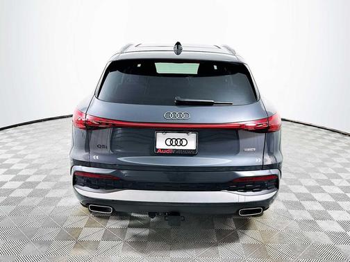 2025 Audi Q5 Premium plus