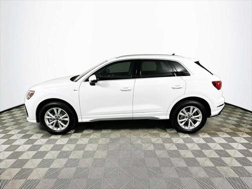 2025 Audi Q3 45 S line Premium Plus