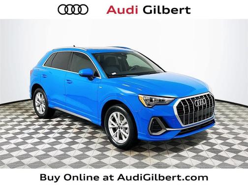 2022 Audi Q3 45 S line Premium