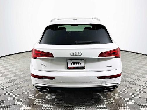 2025 Audi Q5 45 S line Premium Plus