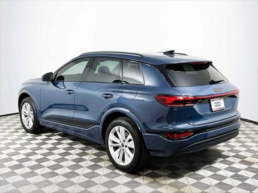 2025 Audi Q6 e-tron Premium