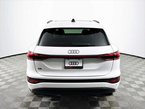 2025 Audi Q6 e-tron Premium