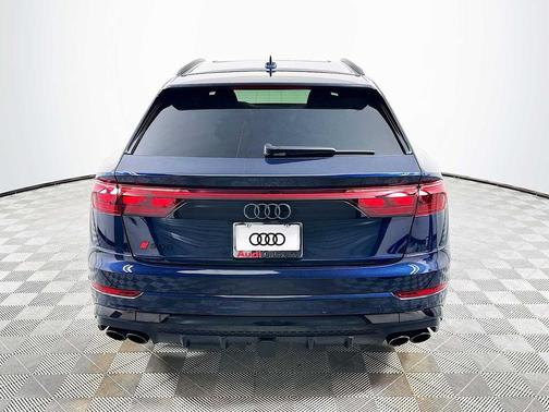 2024 Audi SQ8 4.0T Prestige