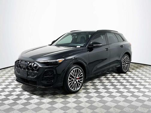 Mythos Black metallic 2026 Audi SQ5 3.0T Premium Plus