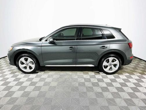 2025 Audi Q5 45 S line Premium Plus