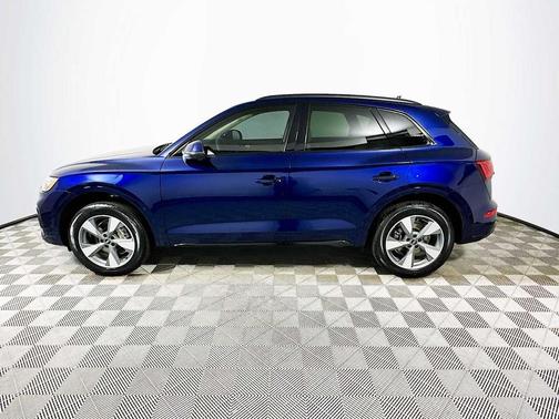 2025 Audi Q5 40 Premium Plus
