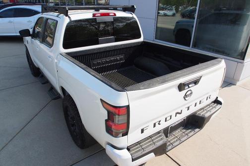 Glacier White 2026 Nissan Frontier SV